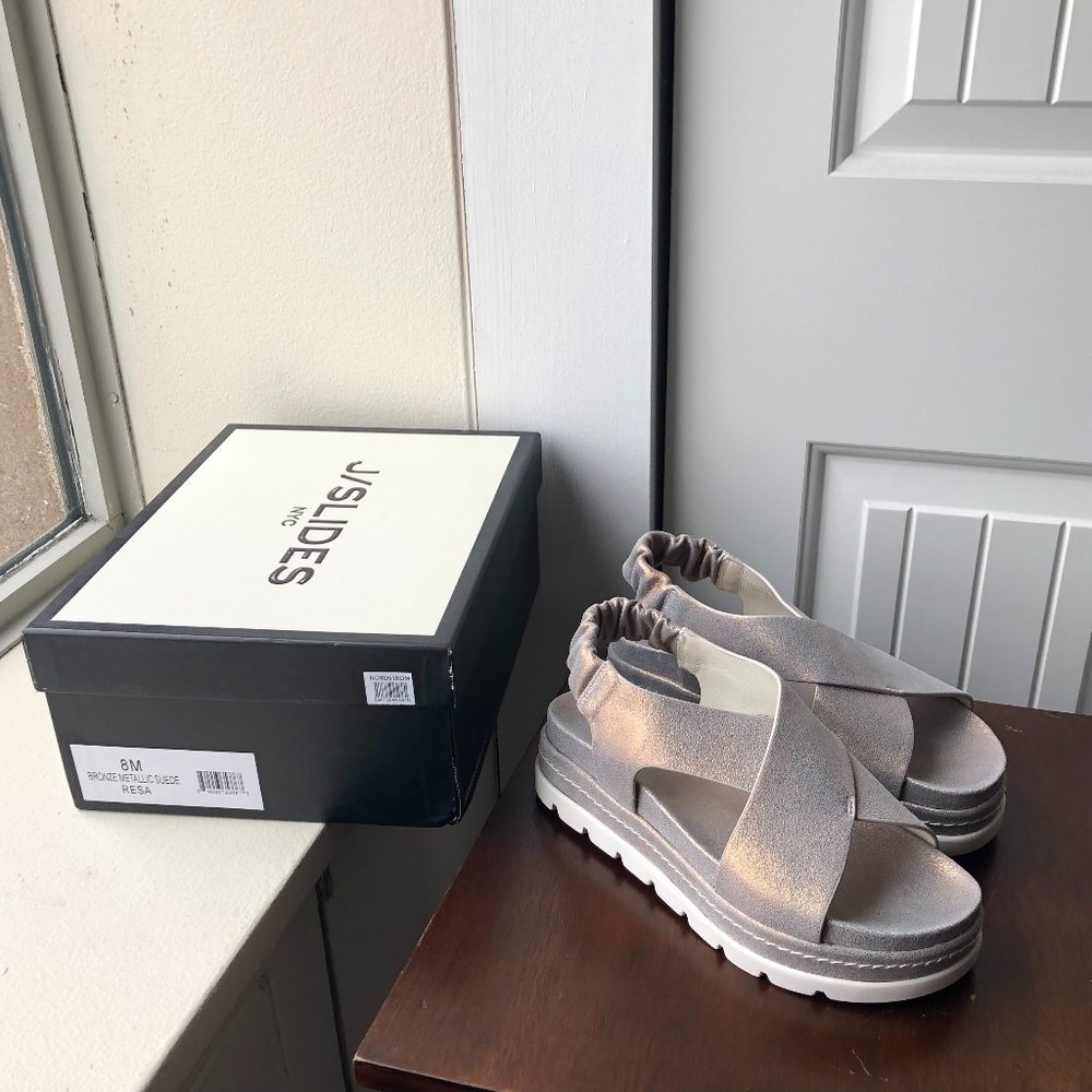 NWOT J/Slides NYC Resa Sandal